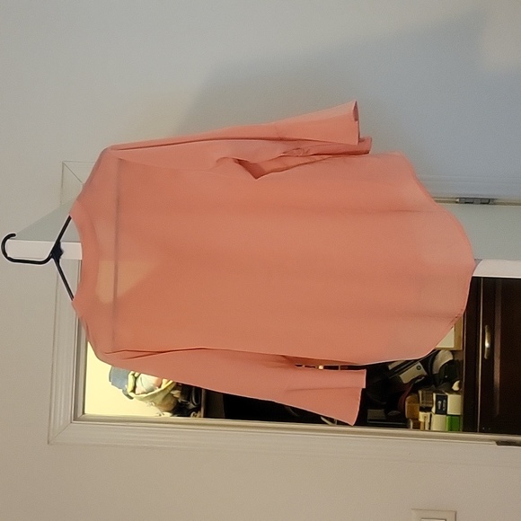 Blouse - Picture 2 of 3